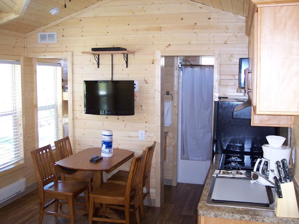 Mission Canyon Rancho Oso Cottage 12 מראה חיצוני תמונה